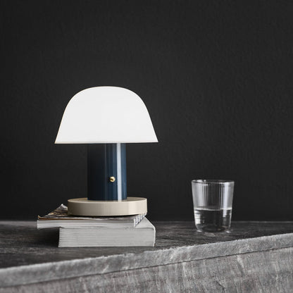 Lampe de table portable champignon minimaliste